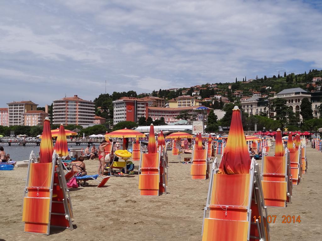 Pension Silvia Portorož Exteriör bild